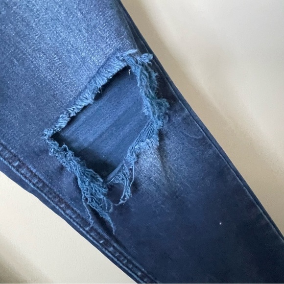 Free People Reagan Button Fly Jeans Size 26 Raw Hem Skinny Distressed - Picture 2 of 7